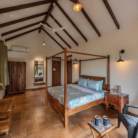 Saffronstays Niramay, Torna-Rajgad - Rustic Pool Villa With A Gazebo And Great Forest Views Marg Asni Esterno foto