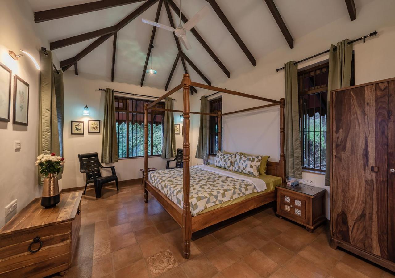 Saffronstays Niramay, Torna-Rajgad - Rustic Pool Villa With A Gazebo And Great Forest Views Marg Asni Esterno foto